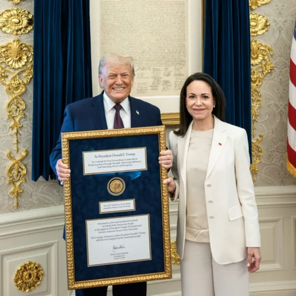 Generó rechazo la decisión de Corina Machado de entregar la medalla del Nobel de la Paz a Trump