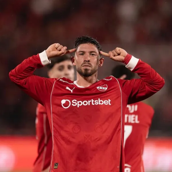 Independiente pierde a una de sus figuras: Felipe Loyola se irá al fútbol italiano