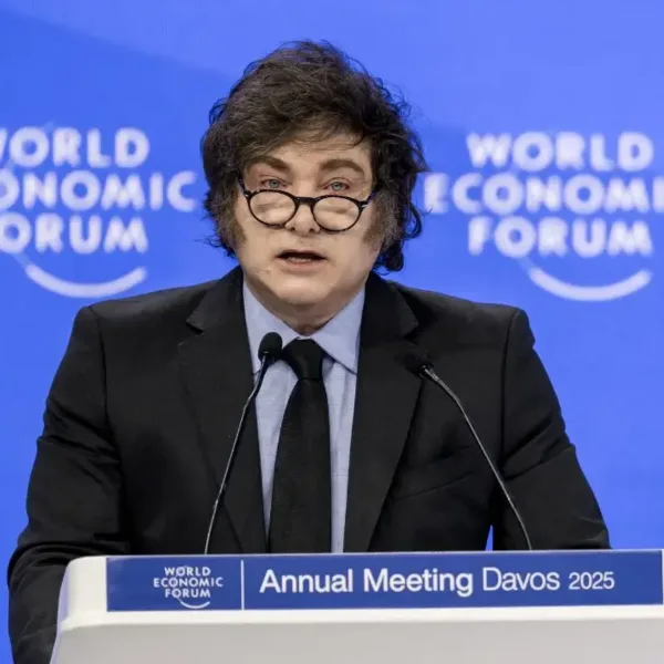 Milei llega a Davos para participar del Foro Económico Mundial