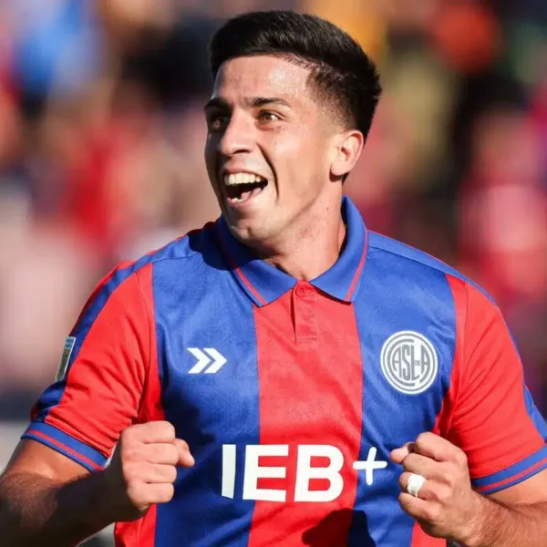 Boca presentó una nueva propuesta por Cuello y espera definición de San Lorenzo