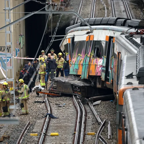 Otros dos choques de trenes en España: murió un maquinista y más de 30 personas resultaron heridas