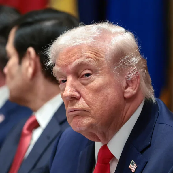 Trump anunció la reapertura del espacio aéreo de Venezuela