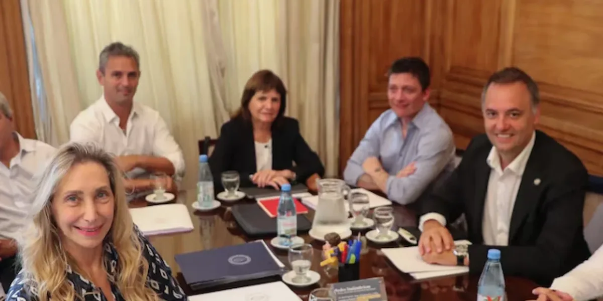 Se reúne la mesa política para analizar un pedido de los gobernadores ...