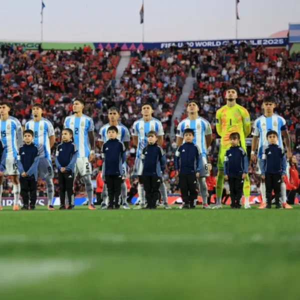 La AFA renovó a los cuerpos técnicos juveniles y postergó la negociación con Scaloni