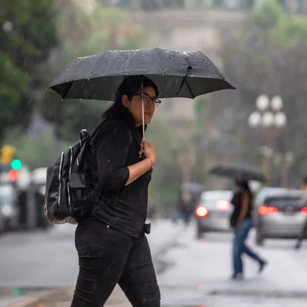 El SMN emitió un aviso por tormentas fuertes y granizo en CABA y el conurbano