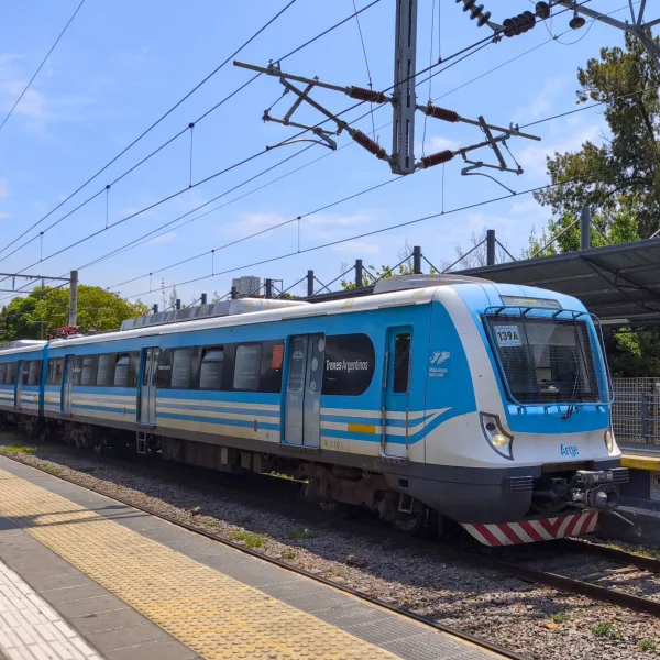 La Fraternidad ratificó el paro de trenes tras una nueva reunión sin acuerdo