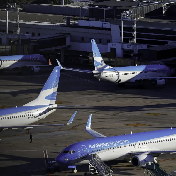 ATE levantó el paro en aeropuertos y espera por una reunión con el Gobierno