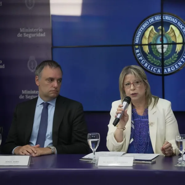 El soldado que se suicidó en olivos era extorsionado por siete presos desde cárceles bonarenses