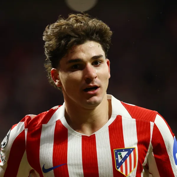 El capitán del Barcelona pidió por el fichaje de Julián Álvarez: "Es uno de los mejores delanteros del mundo"