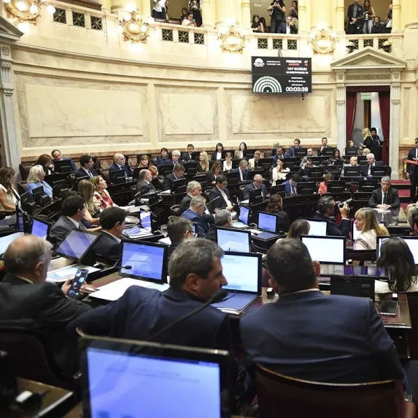 La reforma laboral recibió media sanción en Senadores y pasa a Diputados