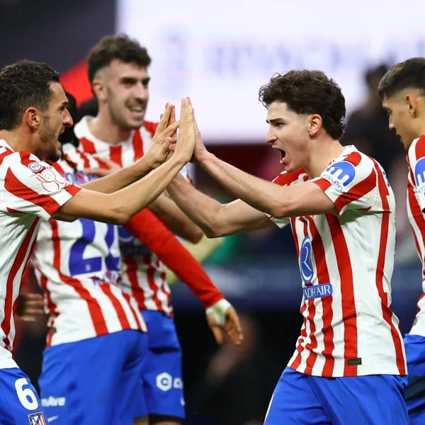 Atlético de Madrid goleó al Barcelona y quedó a un paso de la final de la Copa del Rey