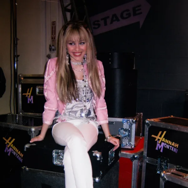 Miley Cyrus reveló fecha de estreno para el especial de "Hannah Montana"
