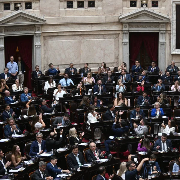 La Cámara baja avanza con la reforma laboral sin el artículo sobre licencias por enfermedad