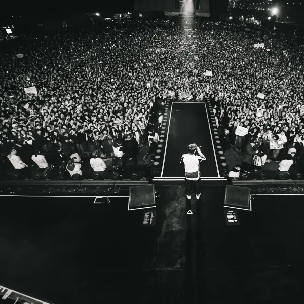 Paulo Londra anuncia su tour 2026 con fechas en Latinoamérica y Estados Unidos