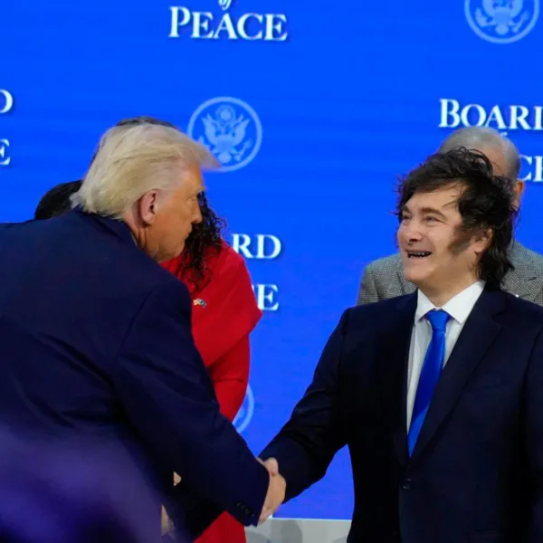 Milei participó del lanzamiento del Consejo de Paz y reafirmó su apoyo a Trump