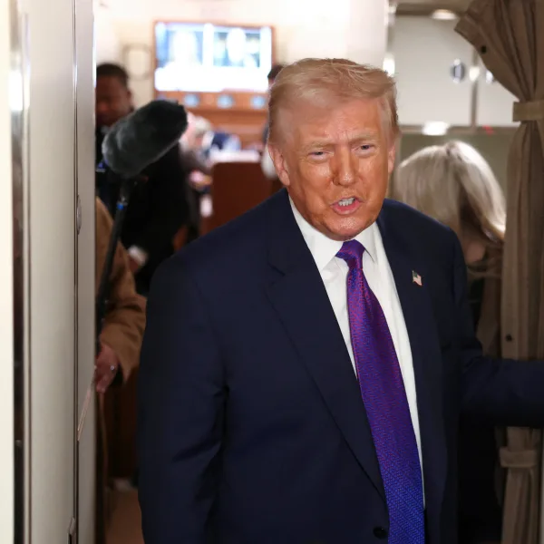 Gobierno espera sancionar la reforma laboral la semana próxima; EEUU desclasificará archivos sobre extraterrestres; Lanús le ganó a Flamengo; y más...