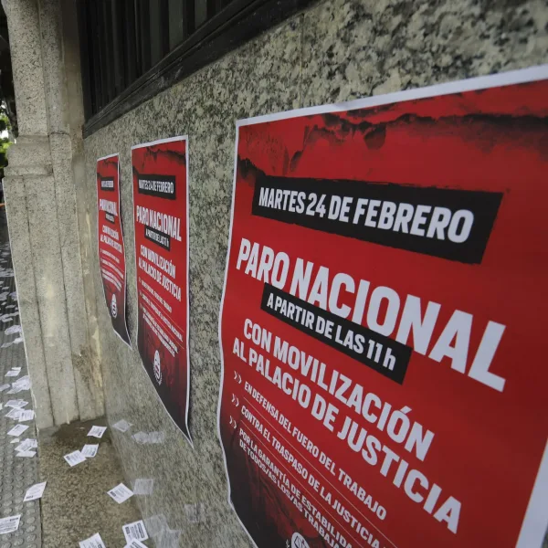 Los judiciales marcharon contra el traspaso de la Justicia laboral a la Ciudad