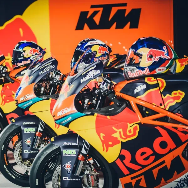 Arranque complicado para los argentinos en Moto3 y polémica en el debut del MotoGP en Tailandia