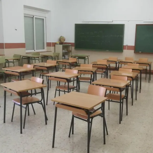 Tensión en el inicio de clases: paro nacional en 15 provincias