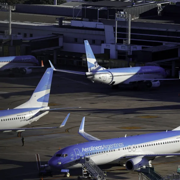 Conflicto en Medio Oriente: programan tres vuelos para repatriar argentinos