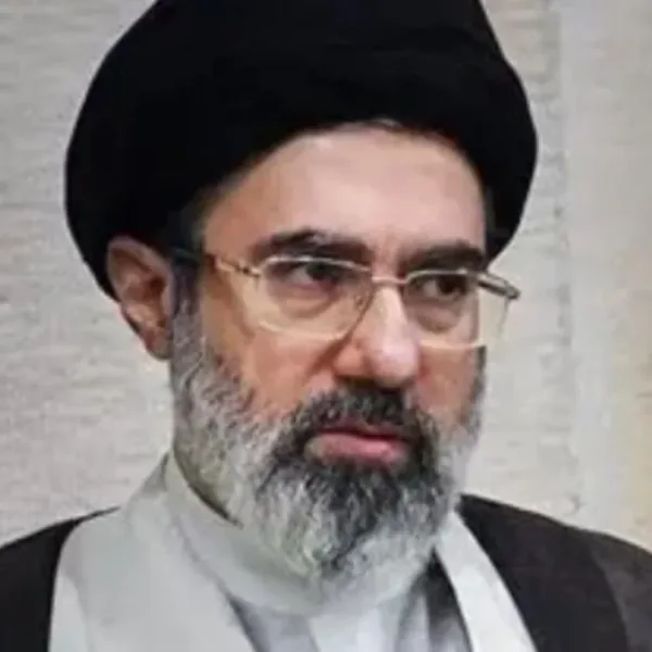Quién es Mojtaba Khamenei, el nuevo líder supremo de Irán tras la muerte de su padre