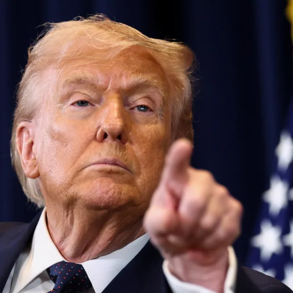 Trump amenazó a Irán con “consecuencias jamás vistas” si mina el estrecho de Ormuz