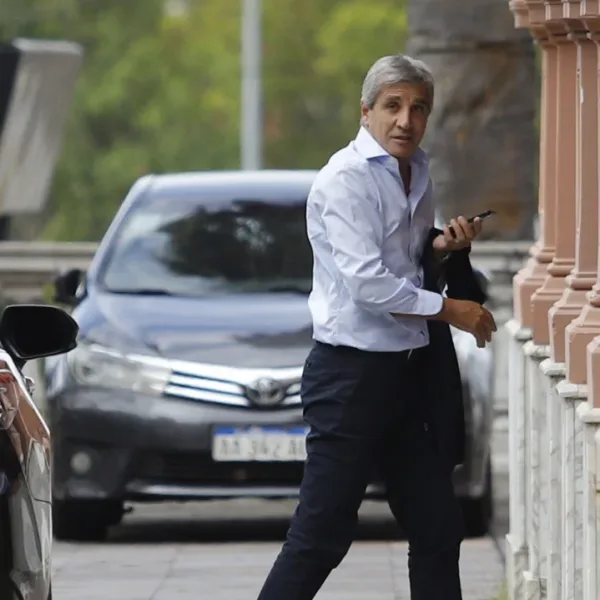 Caputo postergó la meta de inflación cero y admitió que el dato de febrero "preocupa"