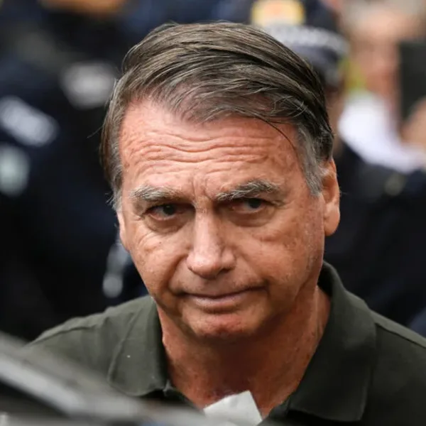 Jair Bolsonaro sigue en terapia intensiva y empeoró su función renal