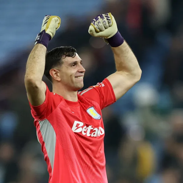 El Aston Villa de Emiliano “Dibu” Martínez eliminó al Lille y avanzó a los cuartos de final de la Europa League