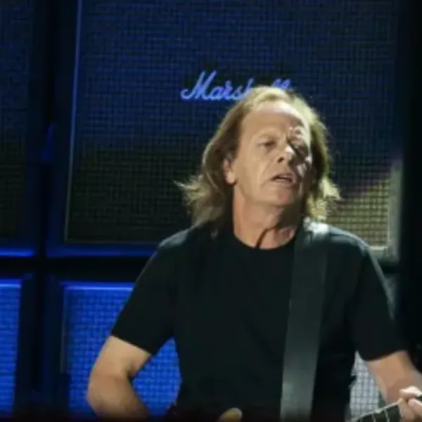 Internaron a Stevie Young, guitarrista de AC/DC en Buenos Aires