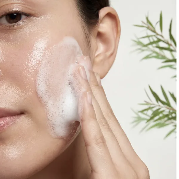 Cómo adaptar tu rutina de skincare en otoño y cuidar la piel después del verano