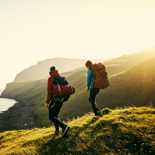 Turismo internacional: más argentinos viajan al exterior y el déficit ya supera los USD 7.200 millones