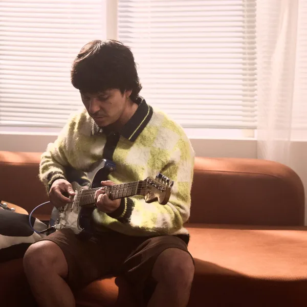 Santi Celli presenta “Antisocial” junto a Ale Sergi y adelanta su nuevo disco “Tranquilo”