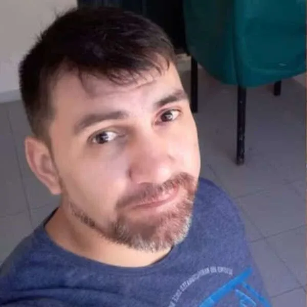 Hallaron muerto a un enfermero en Palermo: investigan consumo de propofol y fentanilo en su departamento