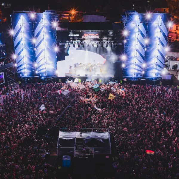 Rock en Baradero | Del pulso emergente de Camionero y Autos Robados a la consagración de La Vela, Las Pelotas y Kapanga