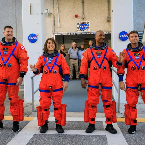 Artemis II rompió el récord de mayor distancia jamás recorrida desde la Tierra