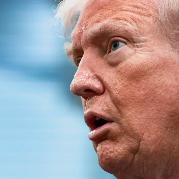 Donald Trump redobla sus amenazas a Irán: "Esta noche morirá toda una civilización"