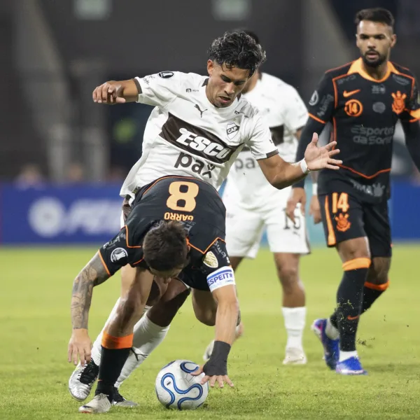 Platense cayó ante Corinthians en su debut en la Copa Libertadores 2026