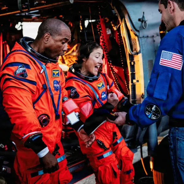 Artemis II volvió a la Tierra y la NASA ya apunta a una base permanente en la Luna