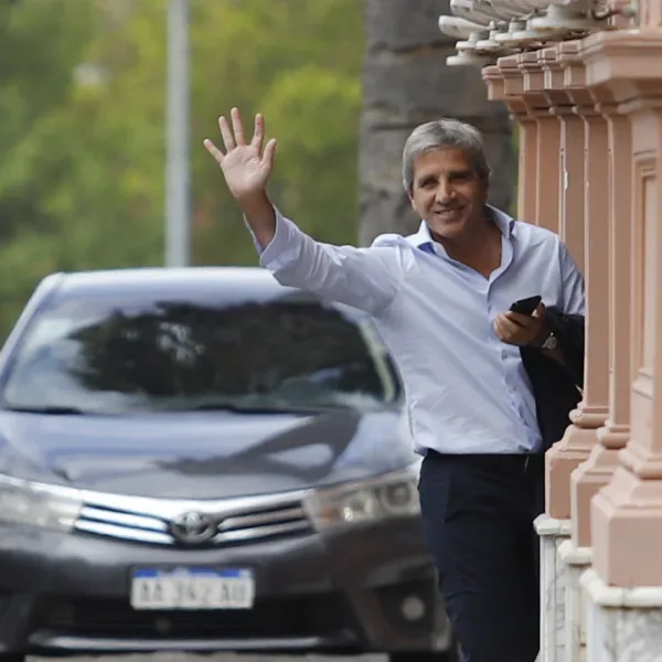 Caputo admitió que la inflación superará el 3% en marzo y prometió un "proceso de desinflación"