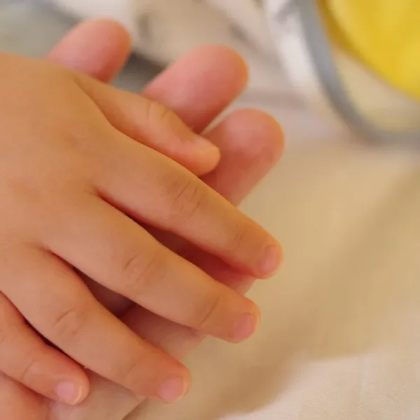 El INDEC informó cuánto se necesita para criar hijos en marzo de 2026