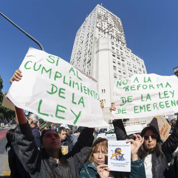 Nueva marcha en contra de los ajustes del Gobierno en discapacidad