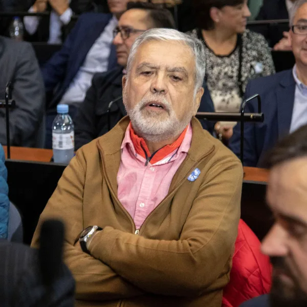 Confirman el procesamiento de De Vido por enriquecimiento ilícito y queda a un paso del juicio oral