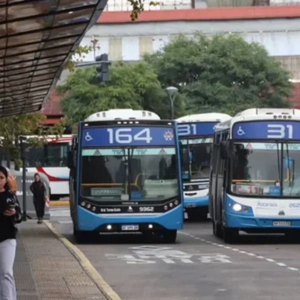 AMBA: cayó un 21% la cantidad de personas que viajan en colectivo