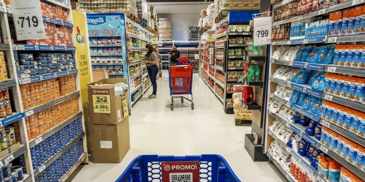 El consumo no repunta: caen las ventas mayoristas y suben levemente en ...