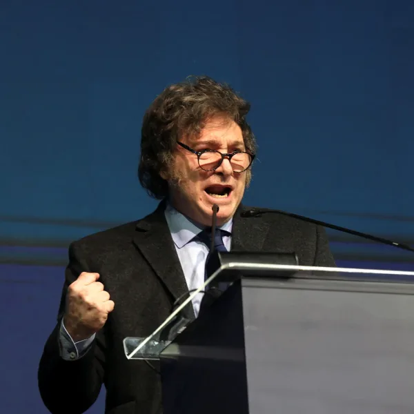 Javier Milei celebró el cierre de la sala de prensa de Casa Rosada