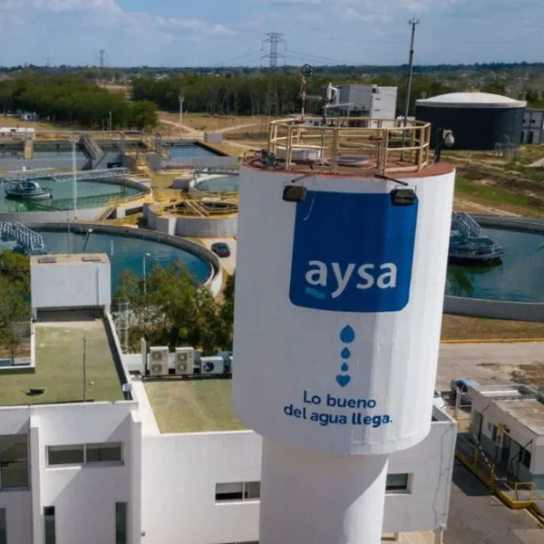 El Gobierno fijó topes a los nuevos aumentos mensuales de AySA