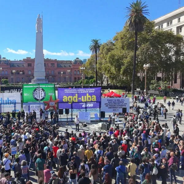 Paro total en la UBA: docentes y no docentes denuncian “asfixia” y apuntan contra el Gobierno