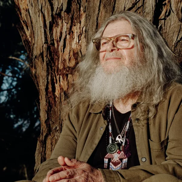 Gustavo Santaolalla llega con su Ronroco Tour al Teatro Colón