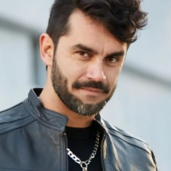 Gonzalo Heredia desmintió su separación: “Me escribió mi papá preguntándome si era cierto o no”